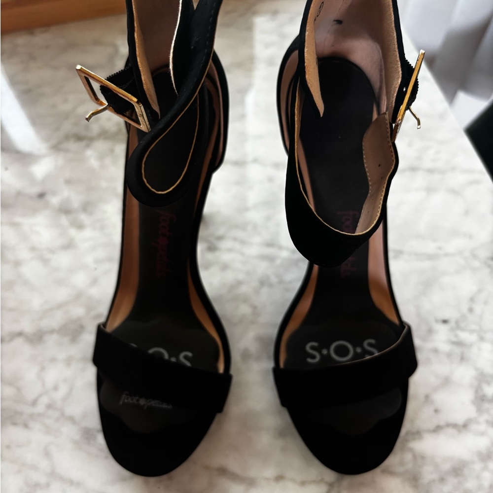 Dream Pairs Black Heels